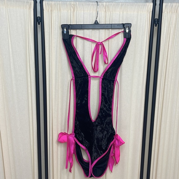 LIKE NEW! MIDNIGHT BALLERINA FESTIVAL OR DANCER VELVET BODYSUIT S-L - Picture 6 of 8